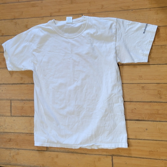 "Sromberg Equipped" graphic on back of Tee Shirt Men's L - Picture 2 of 3